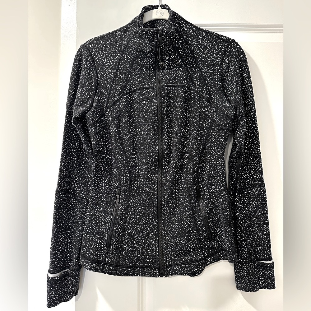Lululemon define jacket in a speckled black & white galaxy-like print, size 6